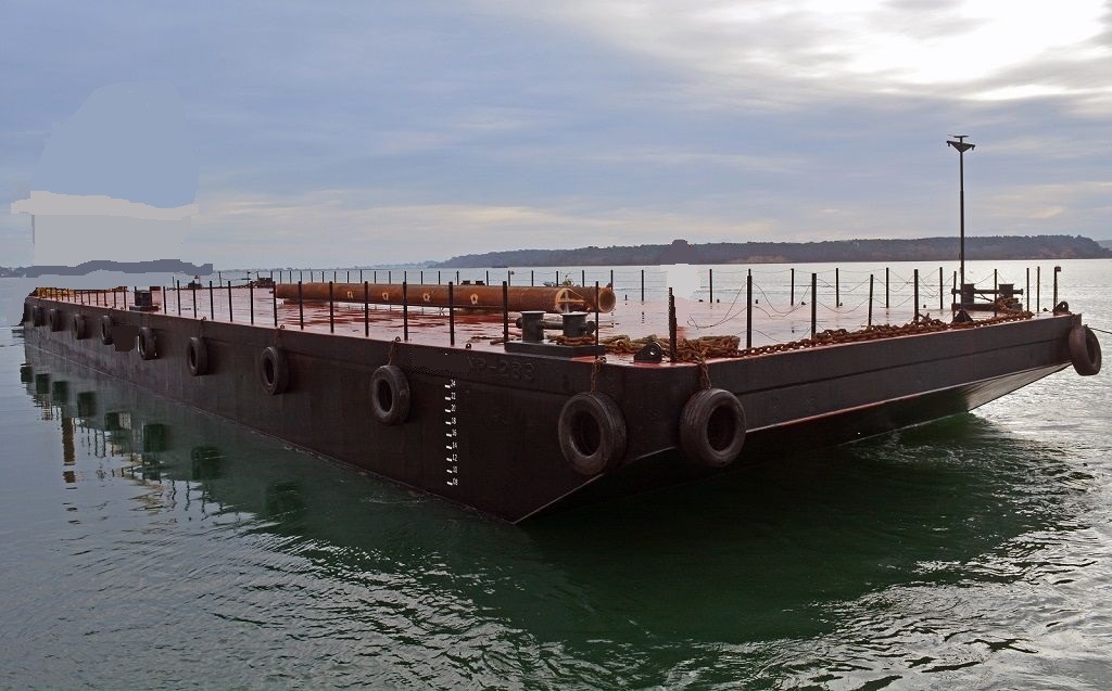 pontoon-barge